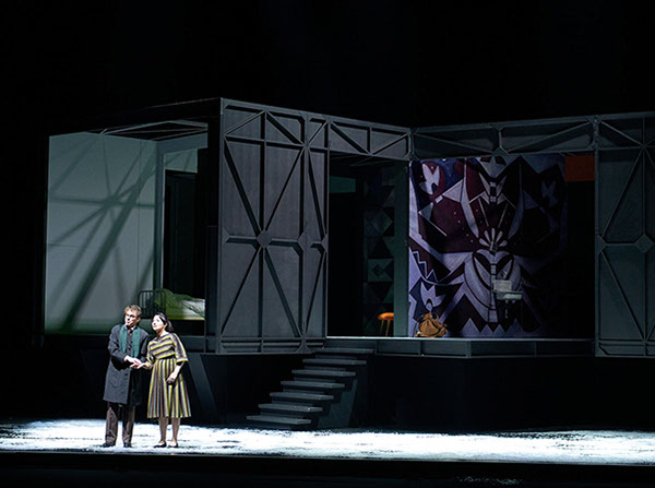 Am Ende Licht, S. Stephens, Regie E. Goerden, Merlo/Stengl, Rodewald, Dörr, Meguid, Röhrle, Hauter, Mühlenweg, Massafra, Krappatsch, Foto Ribbe