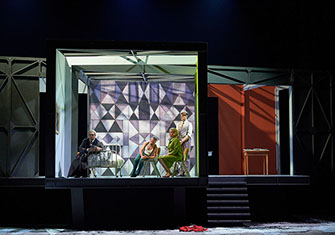 Am Ende Licht, Simon Stephens,&nbsp; Stuttgart Regie Elmar Goerden, Bühne Merlo/Stengl, Katharina Hauter, Sebastian Röhrle, Foto Katrin Ribbe