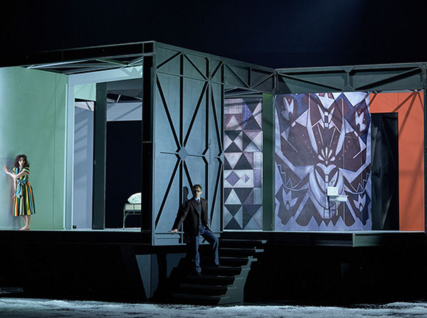 Am Ende Licht, Simon Stephens, Stuttgart, Regie Elmar Goerden, Bühne Merlo/Stengl, Kostüm Kirchleitner, Sylvana Krappatsch, Foto Katrin Ribbe