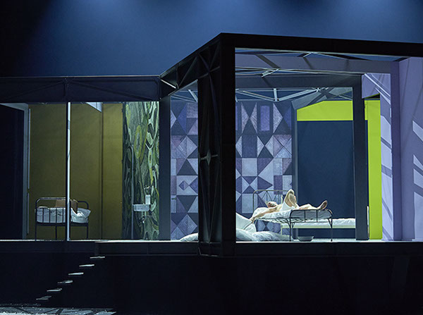 Am Ende Licht, Simon Stephens, Stuttgart, Regie Elmar Goerden, Bühne Merlo/Stengl, J. Mühlenweg, M. Massafra, S. Krappatsch, Foto Katrin Ribbe