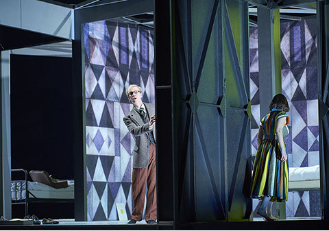 Am Ende Licht, S. Stephens, Regie E. Goerden, Merlo/Stengl, Rodewald, Dörr, Meguid, Röhrle, Hauter, Mühlenweg, Massafra, Krappatsch, Foto Ribbe