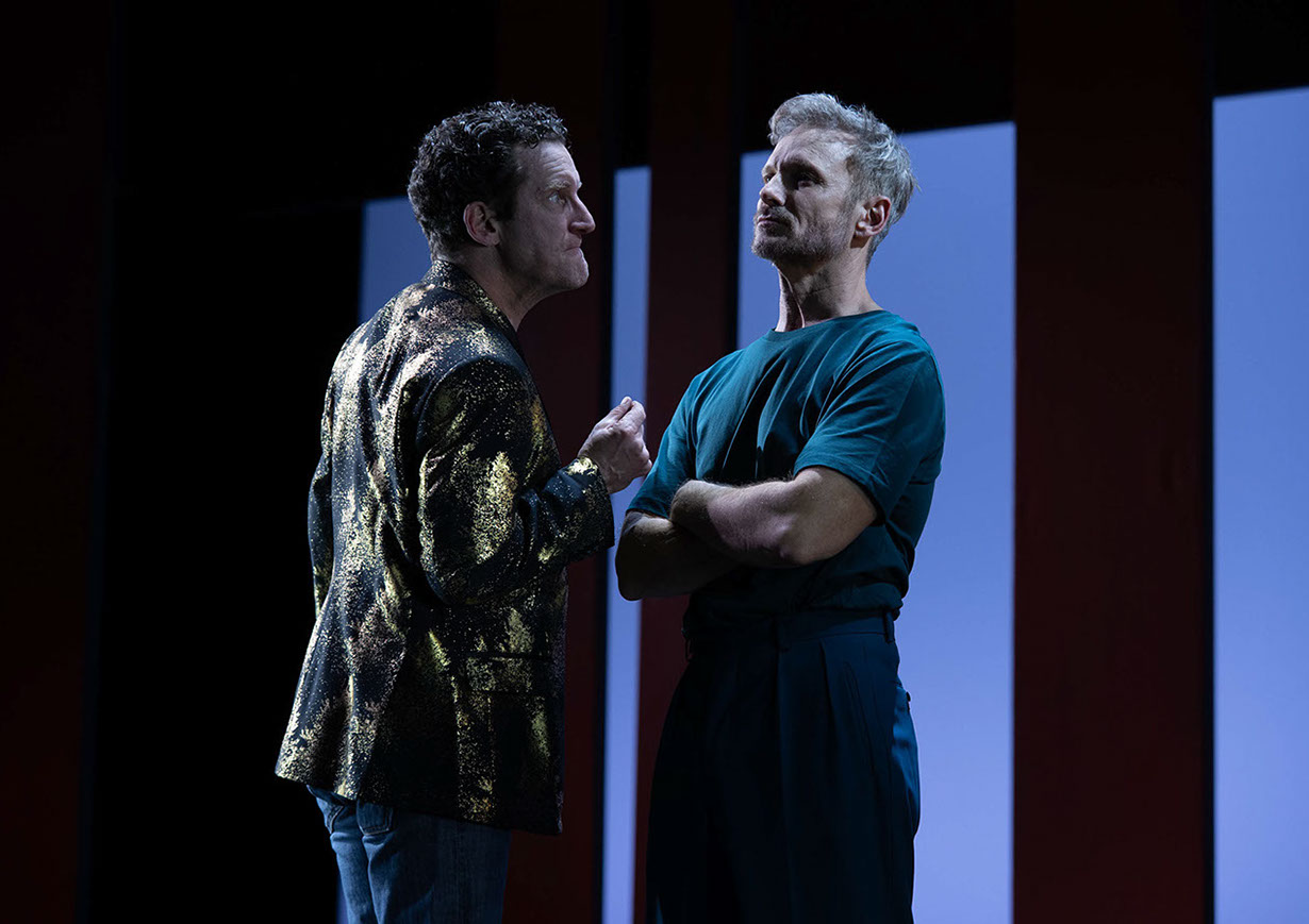 Am Ende Licht, S. Stephens, Regie E. Goerden, Merlo/Stengl, Rodewald, Dörr, Meguid, Röhrle, Hauter, Mühlenweg, Massafra, Krappatsch, Foto Ribbe