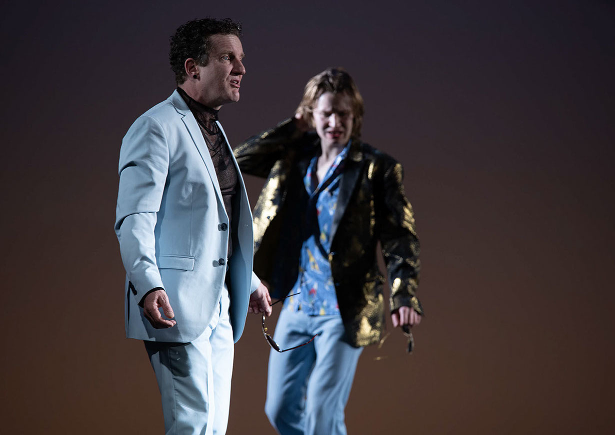 Am Ende Licht, S. Stephens, Regie E. Goerden, Merlo/Stengl, Rodewald, Dörr, Meguid, Röhrle, Hauter, Mühlenweg, Massafra, Krappatsch, Foto Ribbe