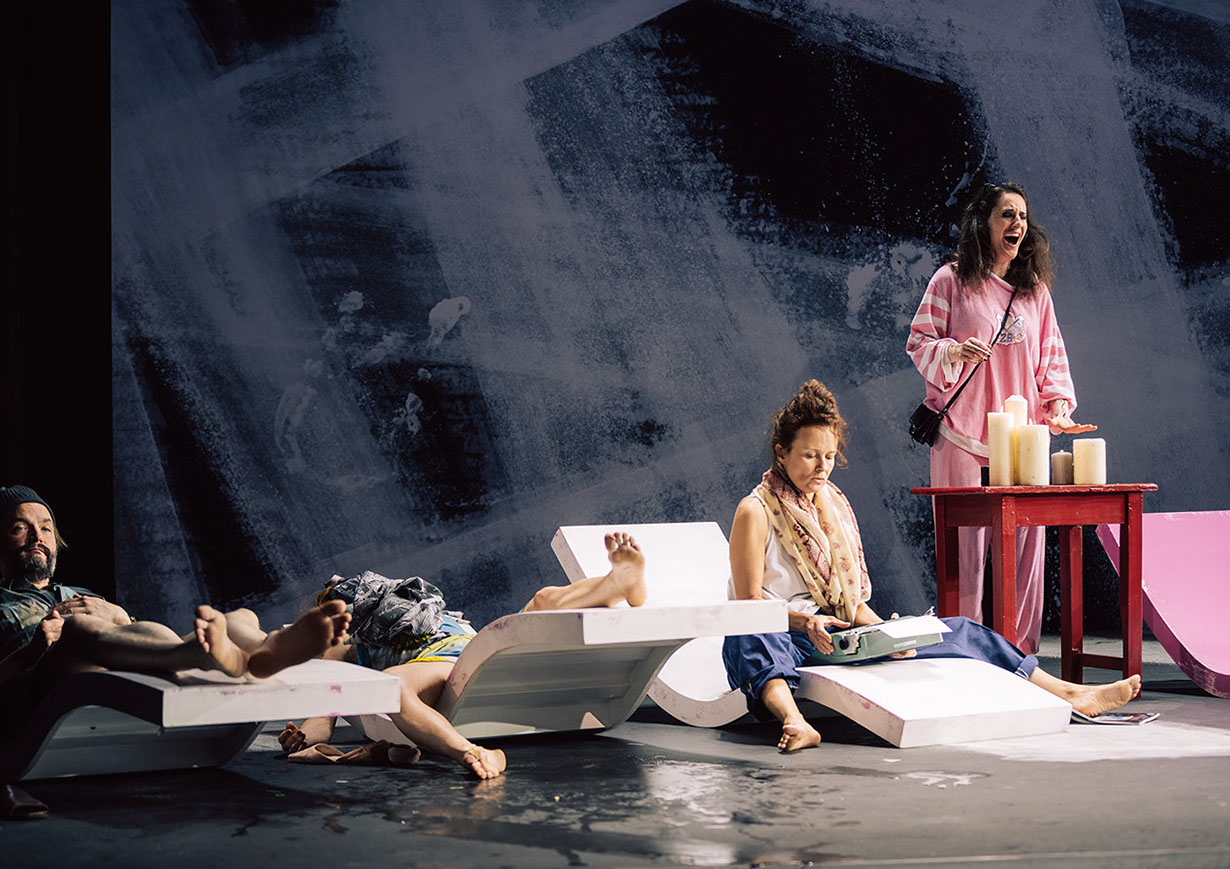 Am Ende Licht, Simon Stephens, Stuttgart, Regie Elmar Goerden, Bühne Merlo/Stengl, Kostüm Kirchleitner, Sylvana Krappatsch, Foto Katrin Ribbe