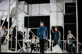 Radetzkymarsch, Josef Roth, Josefstadt, Regie Goerden, Bühne Merlo/Stengl, Kostüm Kirchleitner, F. Teichmeister, A. Absenger, Foto Schell