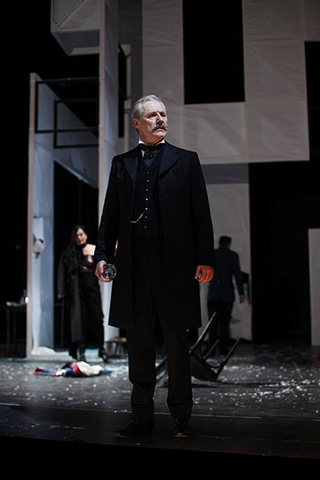 Radetzkymarsch, Josef Roth, Josefstadt, Regie Goerden, Bühne Merlo/Stengl, Kostüm Kirchleitner, Joseph Lorenz, Foto Schell