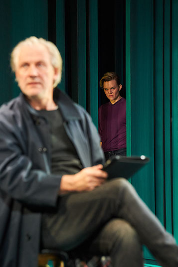 Rosmersholm, Stengl, Josefstadt, Regie Elmar Goerden, Bühne Merlo/Stengl, Herbert Föttinger, Katharina Klar, Joseph Lorenz, Foto Reismann